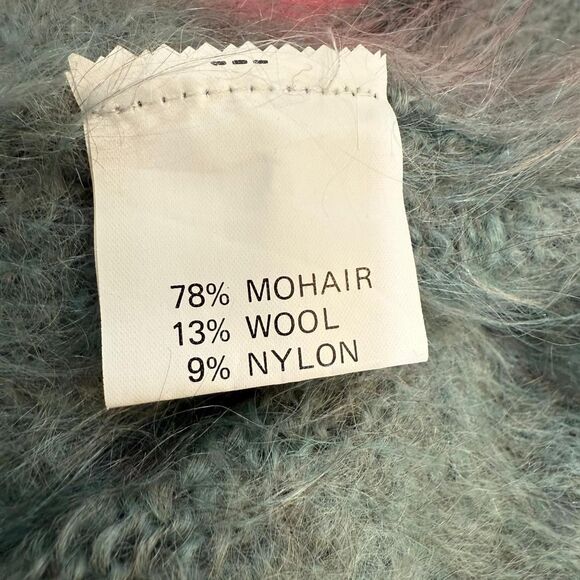 American Suzie Lee Handknit Women's Cottage Scene Sweater with Sheep - Picture 8 of 8